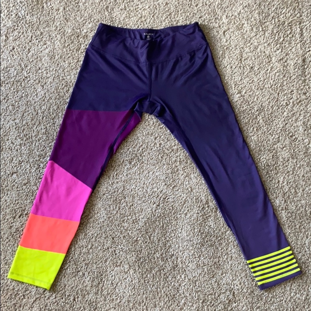 Athletic leggings.